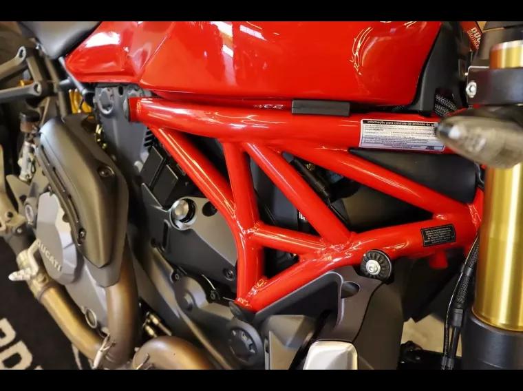 Ducati Monster Vermelho 26