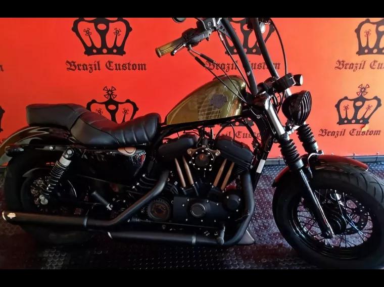 Harley-Davidson Sportster 1200 Verde 1