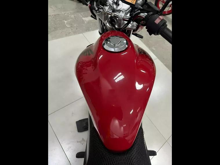 Honda CB 300 Vermelho 23