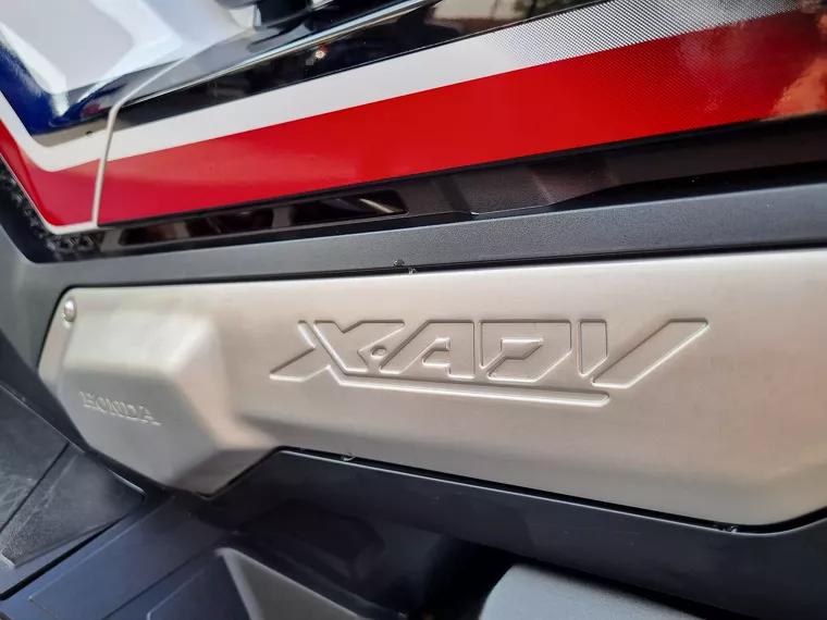 Honda X-Adv Branco 3