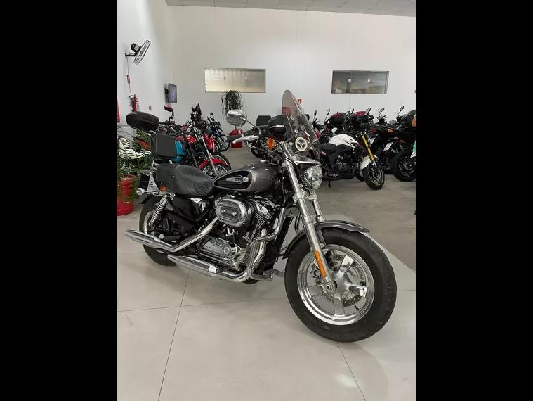 Harley-Davidson Sportster 1200 Preto 28
