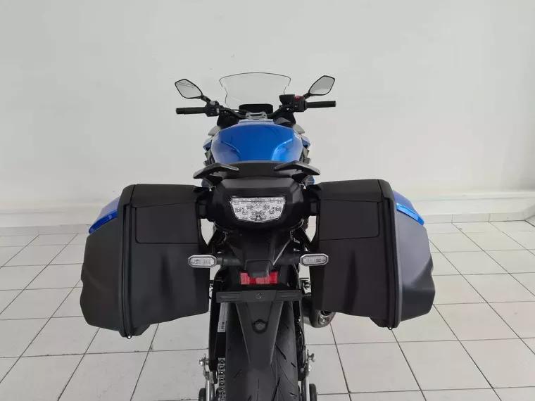 Suzuki GSX-S Azul 4