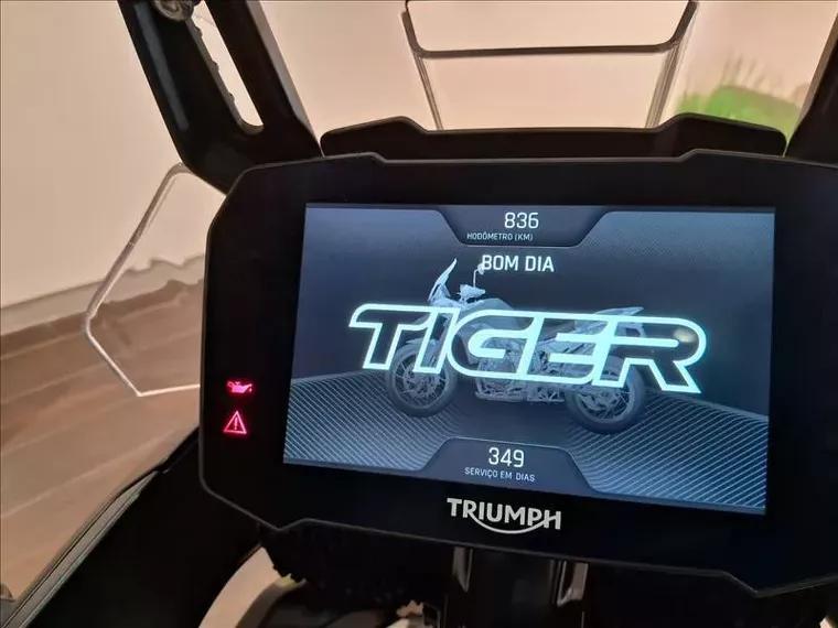 Triumph Tiger 900 Preto 10