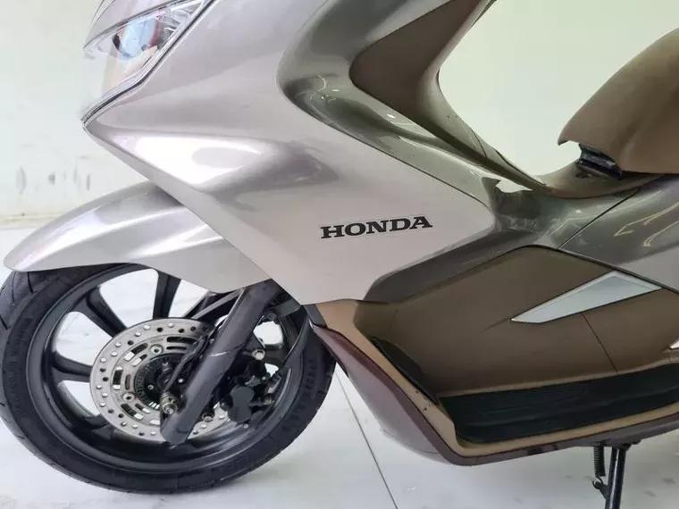 Honda PCX Prata 4
