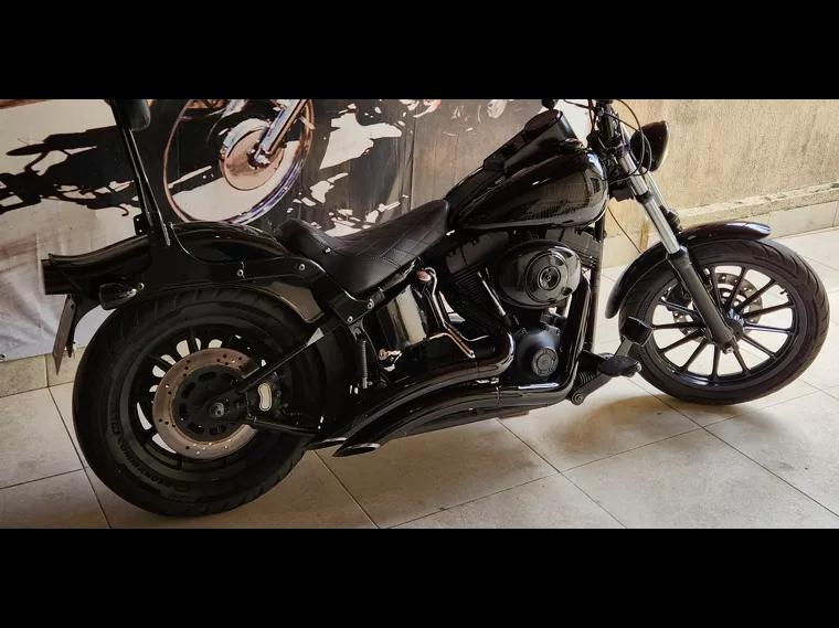 Harley-Davidson Standard Preto 10