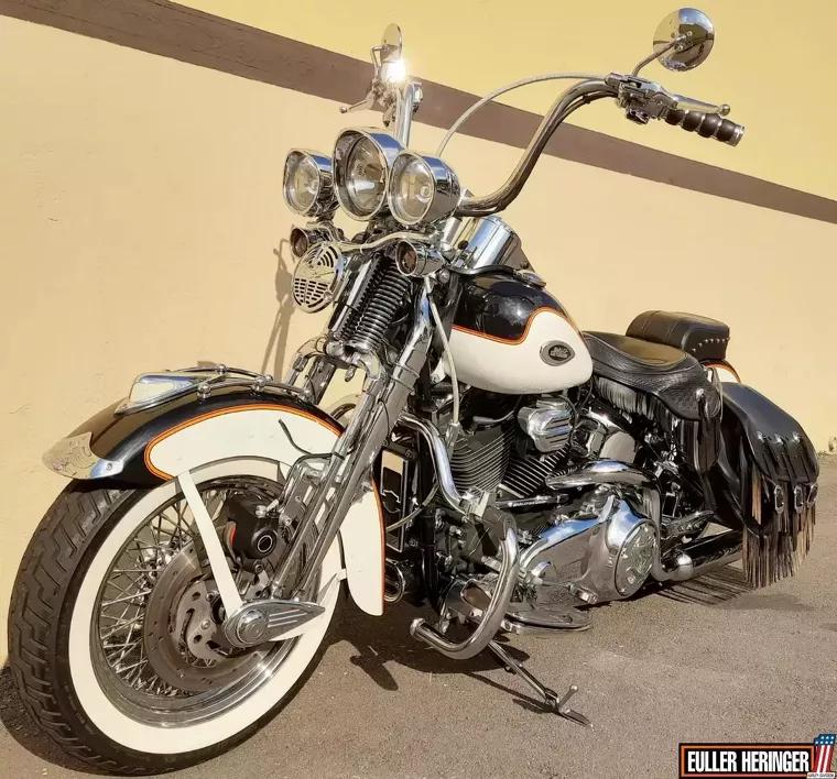 Harley-Davidson Deluxe Branco 7
