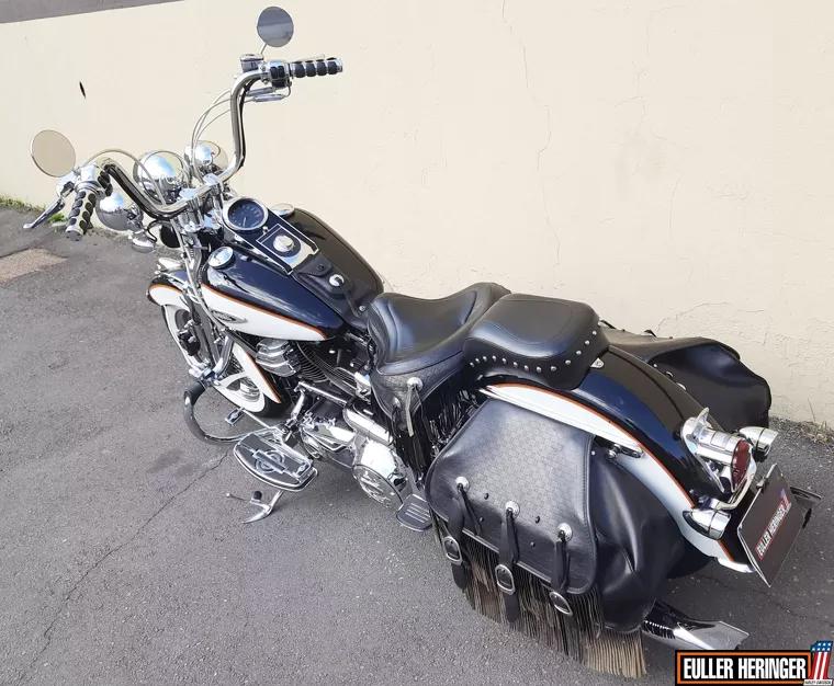 Harley-Davidson Deluxe Branco 12