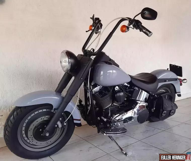 Harley-Davidson Fat Boy Cinza 4