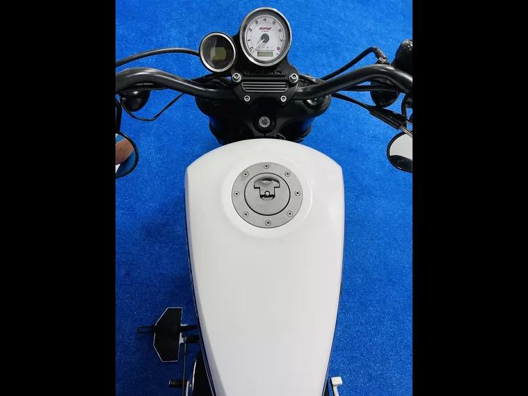 Harley-Davidson Sportster 1200 Branco 12