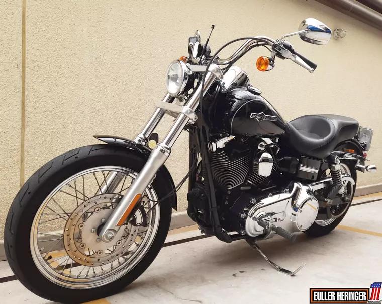 Harley-Davidson Dyna Preto 9