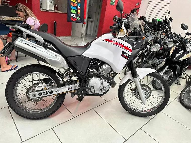 Yamaha XTZ 250 Branco 17
