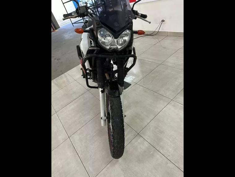 Yamaha XTZ 250 Branco 16