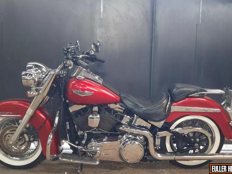 Harley-Davidson Deluxe Vermelho 10