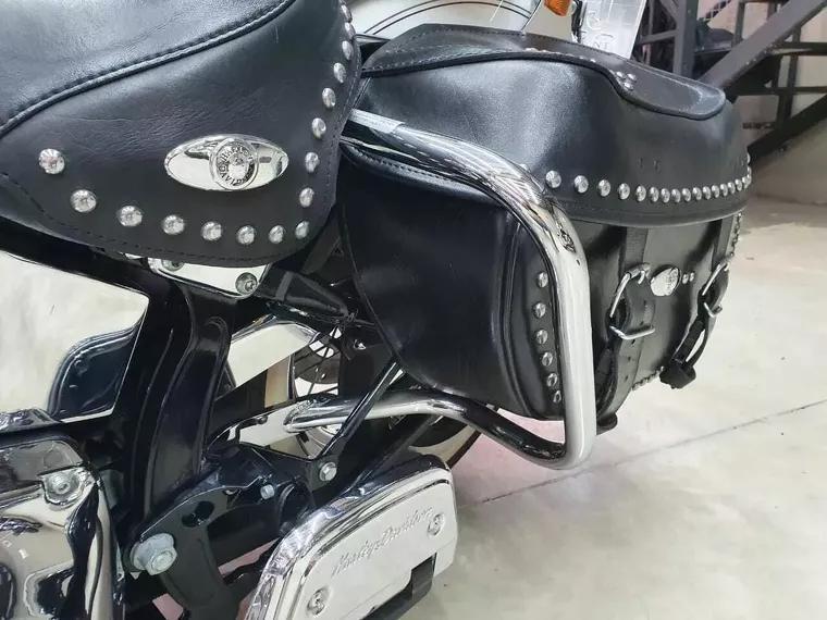 Harley-Davidson Heritage Branco 11