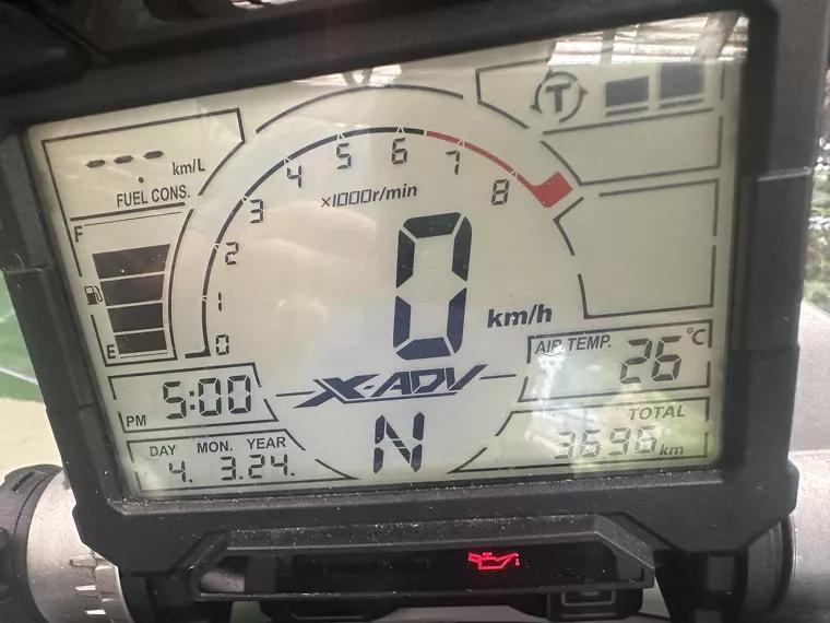 Honda X-Adv Prata 8