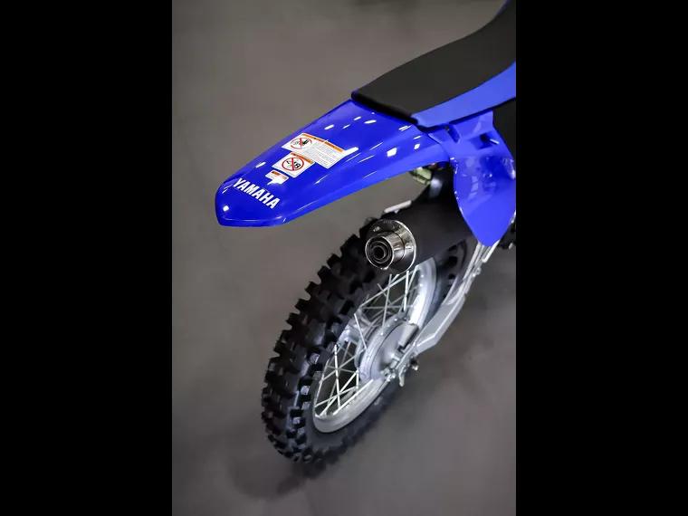 Yamaha TT-R Azul 8