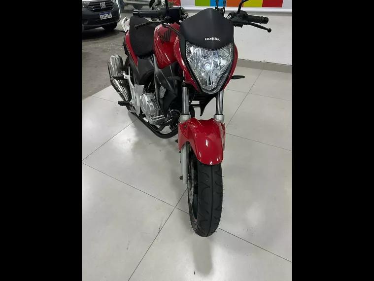 Honda CB 300 Vermelho 25