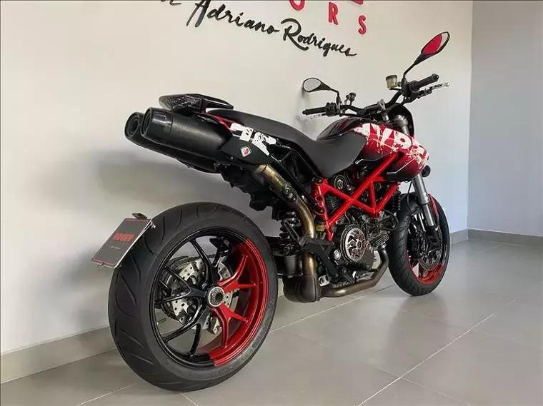 Ducati Hypermotard Vermelho 3