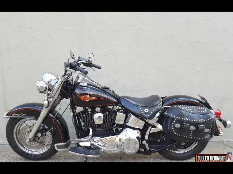 Harley-Davidson Heritage Preto 2
