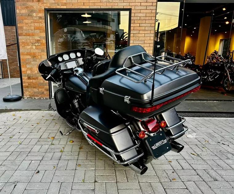 Harley-Davidson Tri Ultra Glide Cinza 3