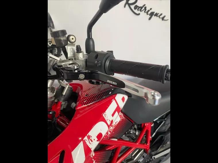Ducati Hypermotard Vermelho 15
