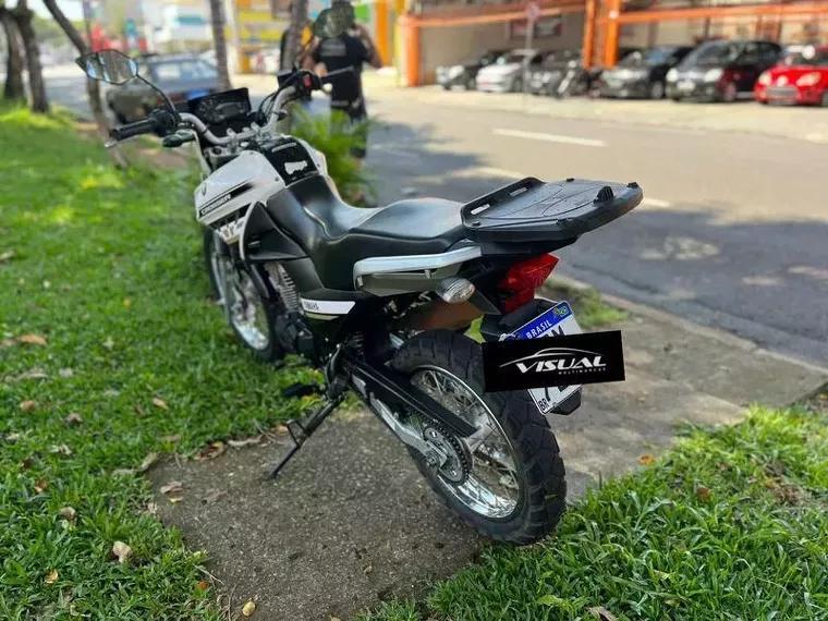 Yamaha XTZ 150 Branco 4
