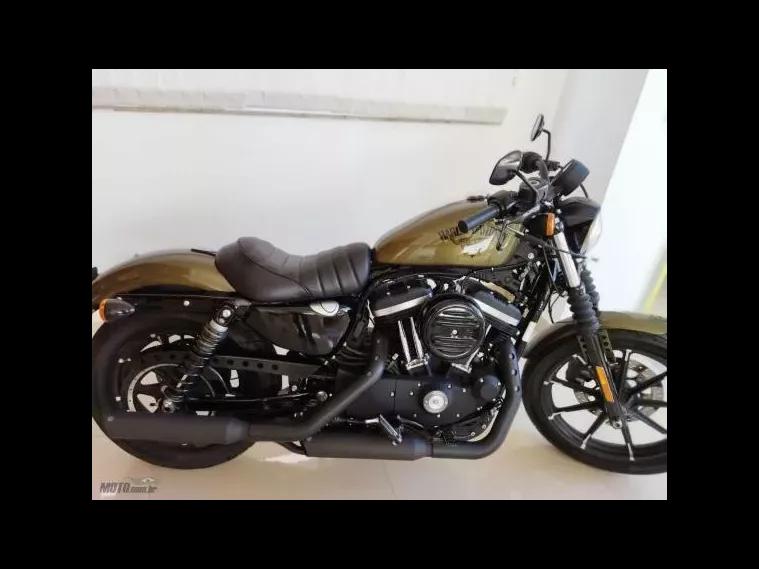 Harley-Davidson Sportster 883 Verde 1