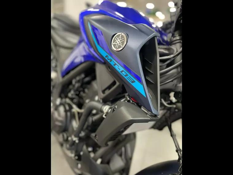 Yamaha MT-03 Azul 11