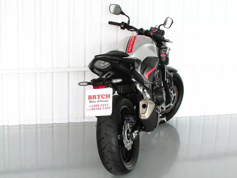 Honda CB 500 Prata 3