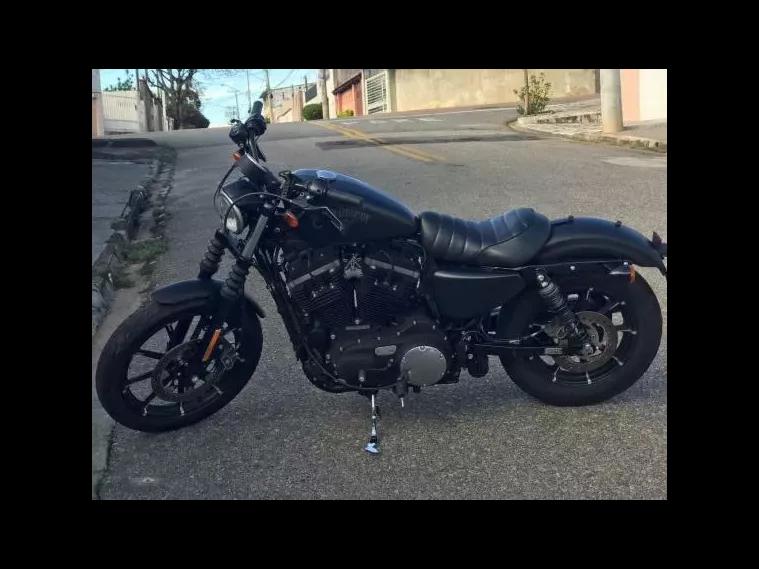 Harley-Davidson Sportster 883 Preto 10