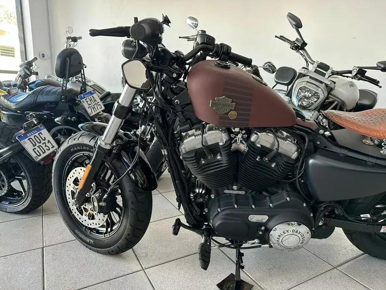 Harley-Davidson Sportster 1200 Marrom 1