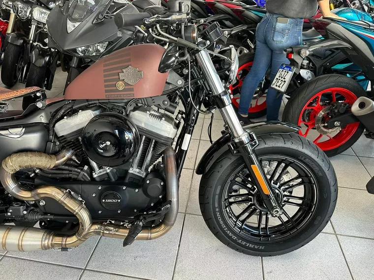 Harley-Davidson Sportster 1200 Marrom 15