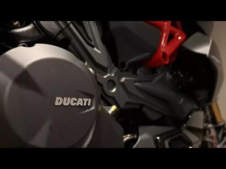 Ducati Diavel Preto 12